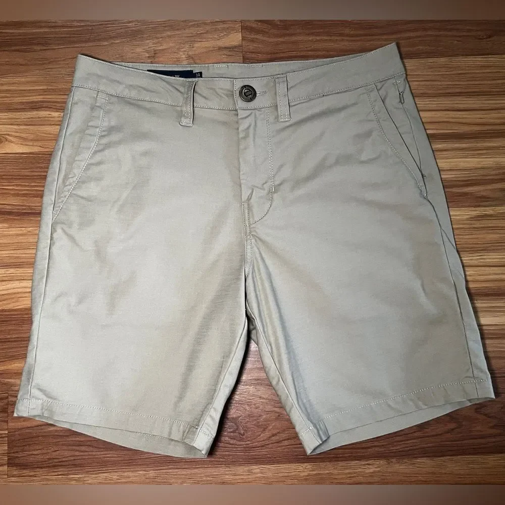 Roark Porter Short Men's Size 30 khaki